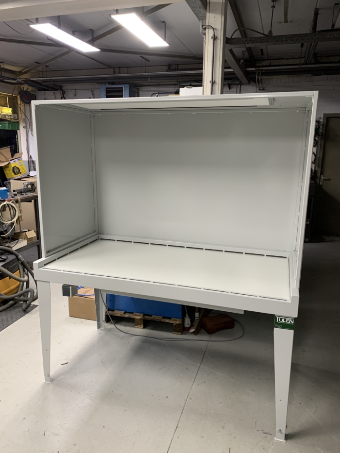 TGP Glue Table 1800 - Image 2
